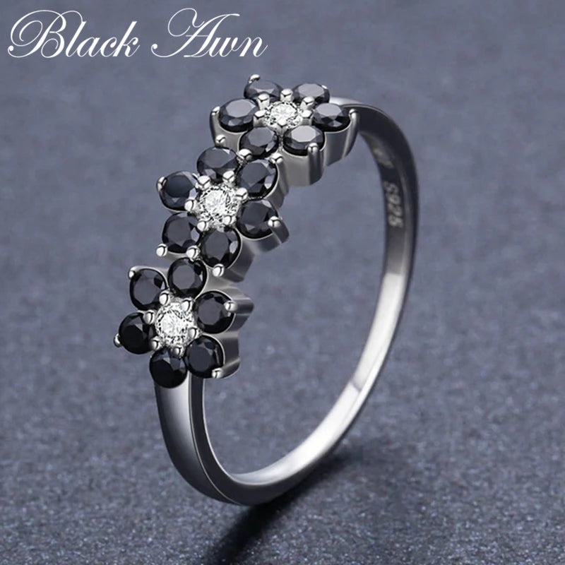 2023 New Cute Silver Color Jewelry Flower Bague Black Spinel Wedding Rings for Women Girl Party Gift C464