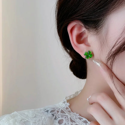 Elegant Luxurious Lucky Clover Opal Earrings for Women Green Colour Love Heart Crystal Earring 2023 New Jewelry for Mom